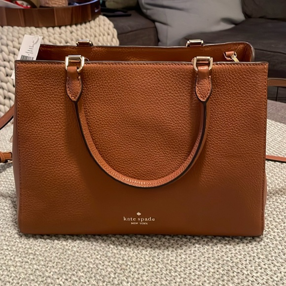 kate spade Handbags - Brown Kate Spade Pebbled Leather Crossbody/Handbag